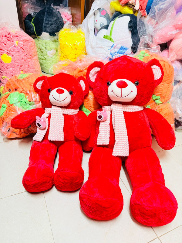 Plush bear toy, gift teddy bear hug, sleeping leg-clamping large doll